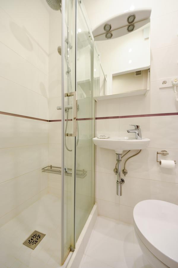 Shortstaypoland Flory Warsaw Exterior photo